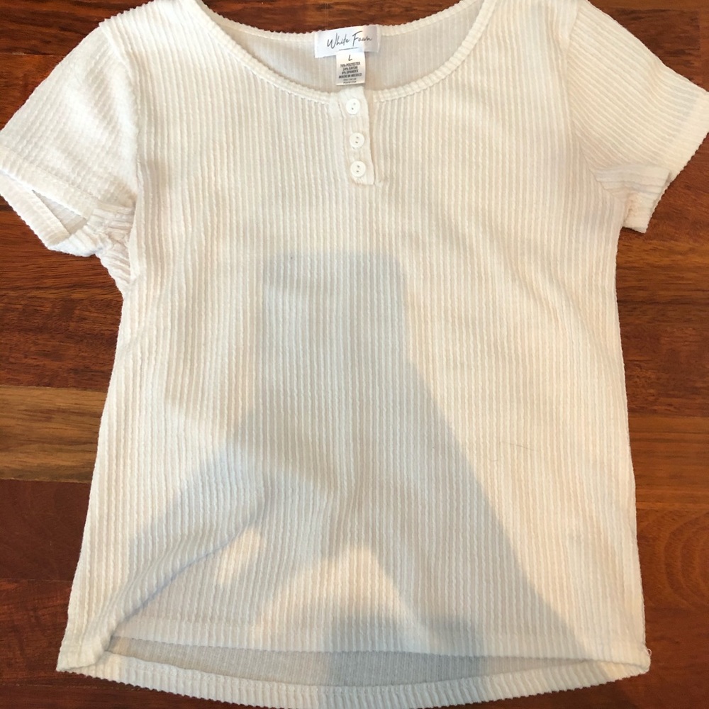 White rubbed crop top